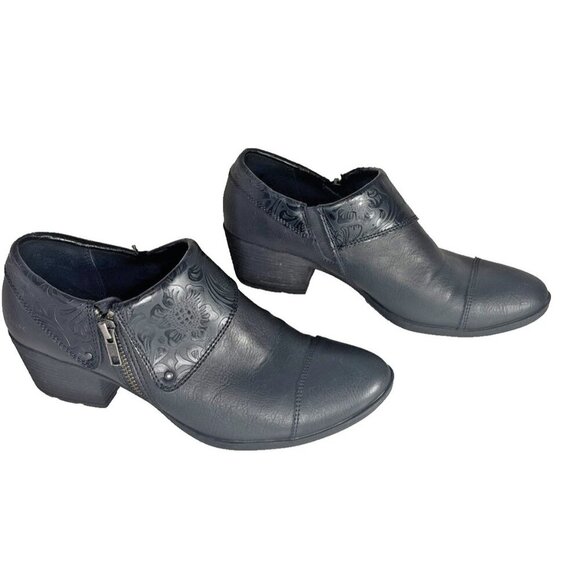 BOC Women's Rosemela Black Faux Leather Embossed Zippered Ankle Booties Size 8M - Picture 1 of 13